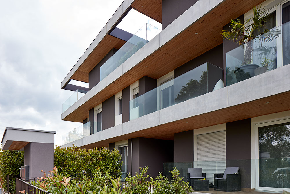 Housing AM Housing AM